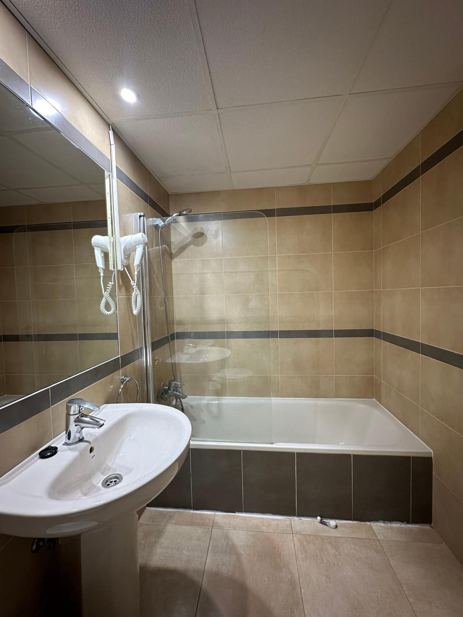 Esmeralda Suites Calpe Esterno foto